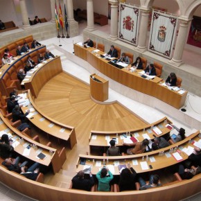 Ciudadanos lamenta que la presidenta del Parlamento devuelva casi 500.000 euros al Gobierno del presupuesto de la Cámara