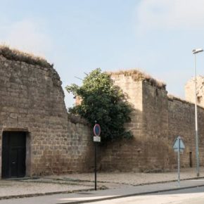 Ciudadanos denuncia la desidia del Gobierno de La Rioja y del Ayuntamiento de Santo Domingo de la Calzada en la conservación y rehabilitación de las murallas