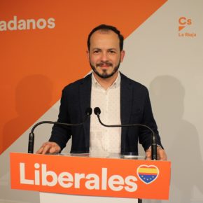 Ciudadanos exige la comparecencia urgente en el Parlamento de Andreu para explicar el cese de la consejera de Salud