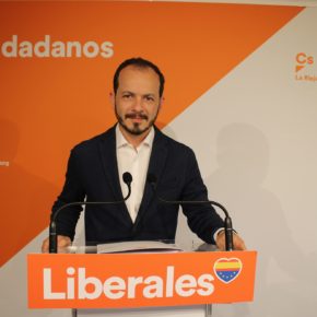Ciudadanos alerta que el PSOE está desarrollando el modelo energético de Izquierda Unida en la Ley ARTE, en lugar de su propio programa electoral